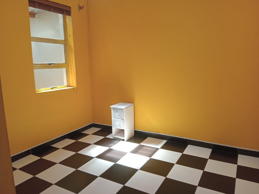 To Let 2 Bedroom Property for Rent in Mowbray Western Cape